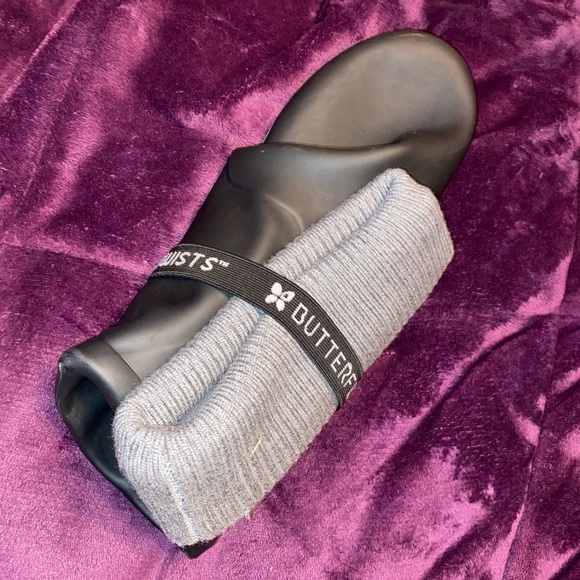 Butterfly Twist foldable rain boots size 9 - Picture 3 of 3